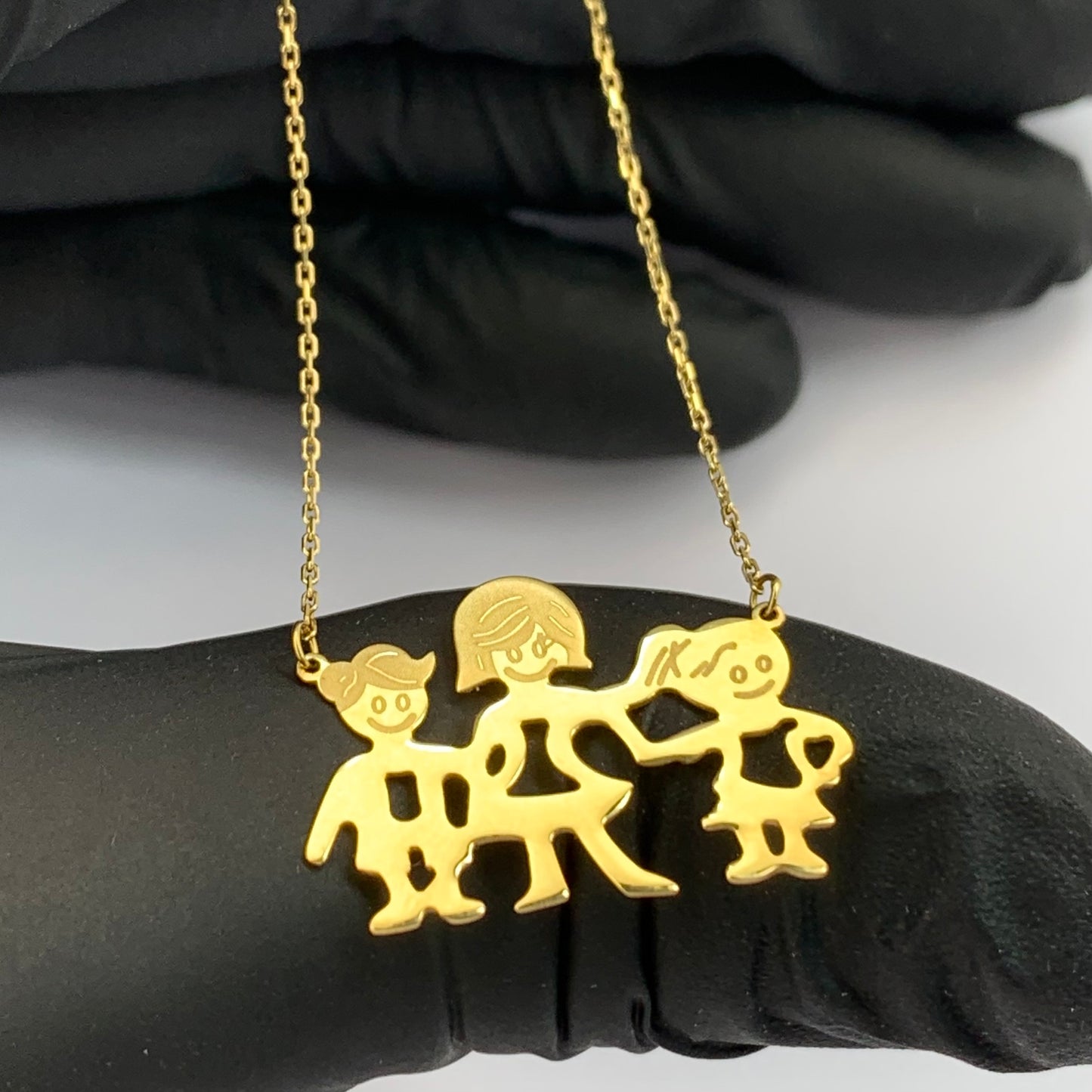 Set Cadena Y Dije Familia 2.15Gr / 42Cm / 0.6Mm Niño Mama Niña Oro Amarillo L720 18K
