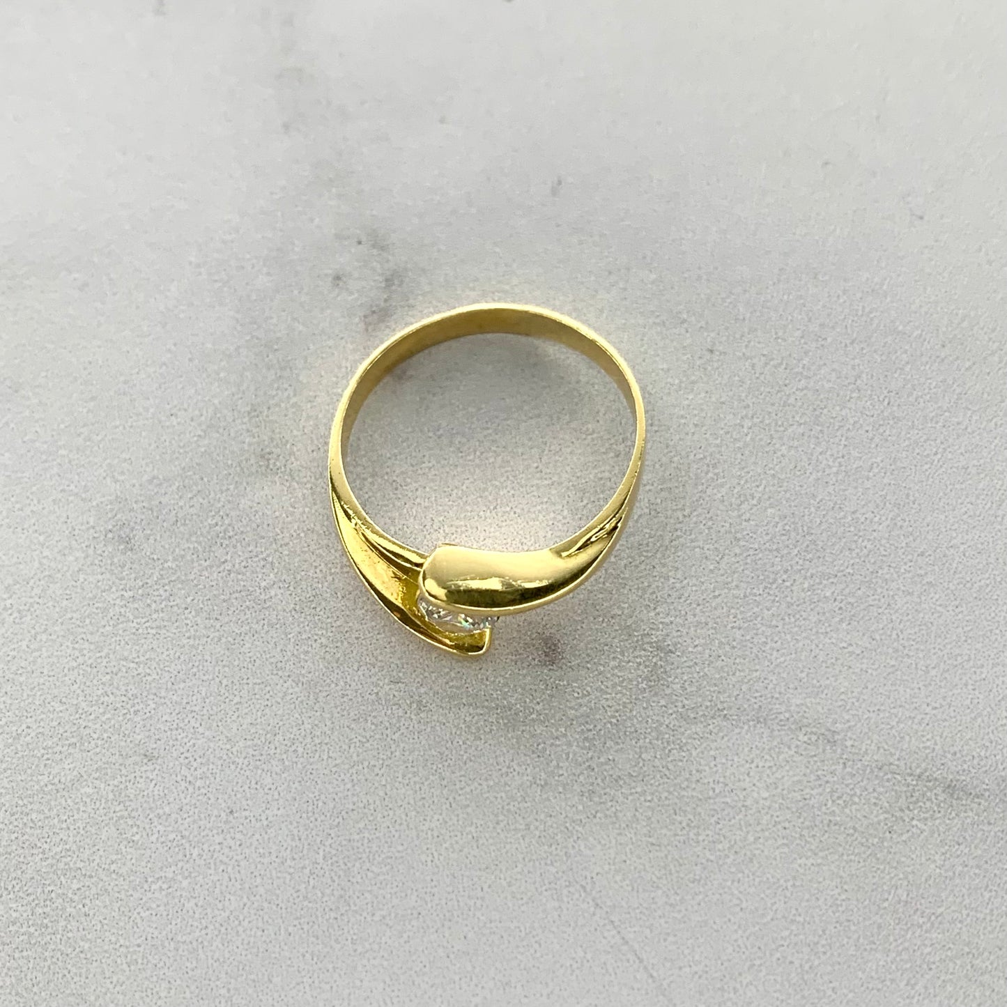 Anillo Solitario 2.65Gr / T6 1/4 / 2.7Mm Oro Amarillo L720 18K