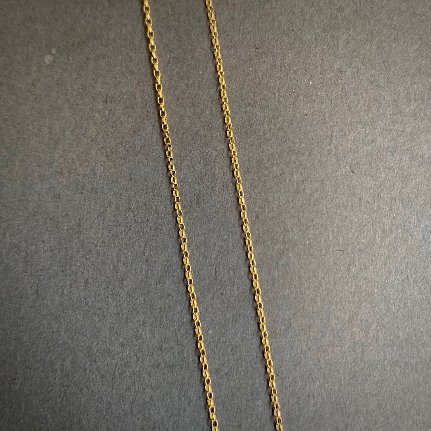 Cadena Rolon 1.8gr / 50cm / 0.96mm Oro Amarillo L750 +1 18K