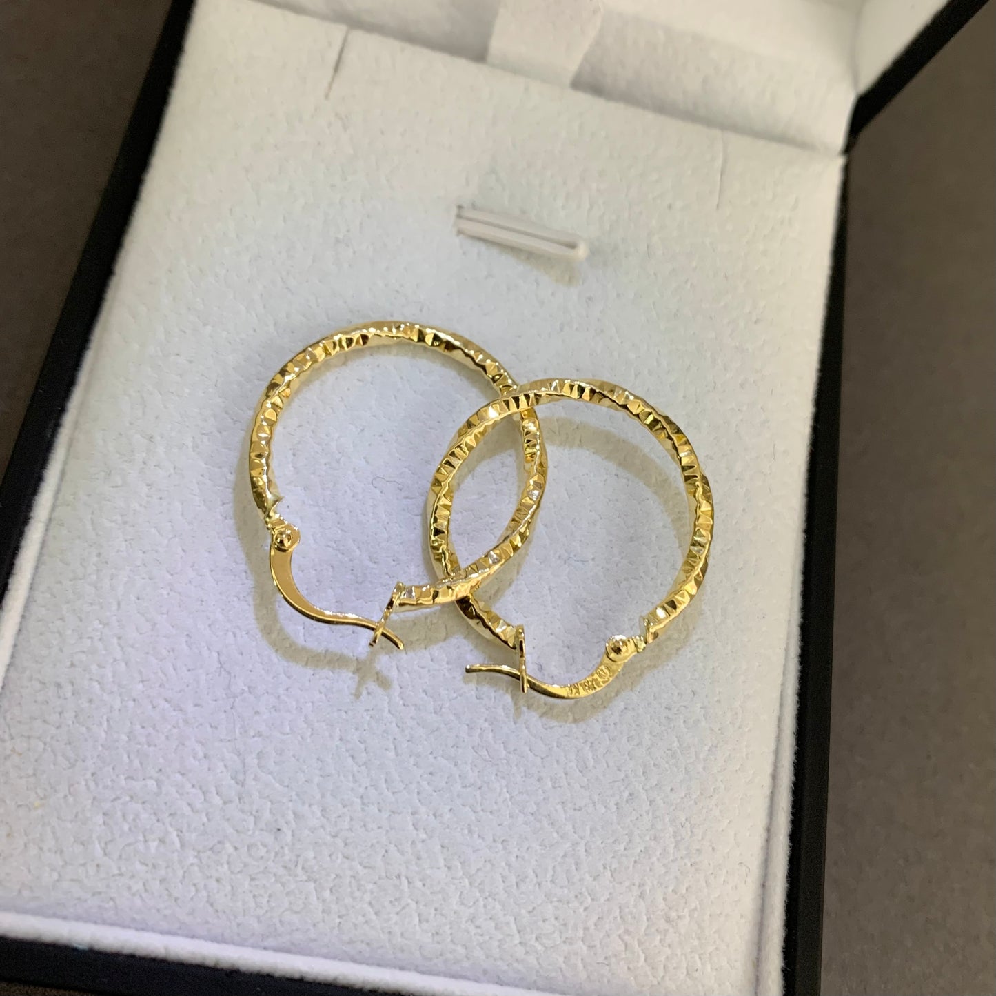 Candongas Entorchada Diamantada 1.5gr / 25mm Oro Amarillo L720 18K