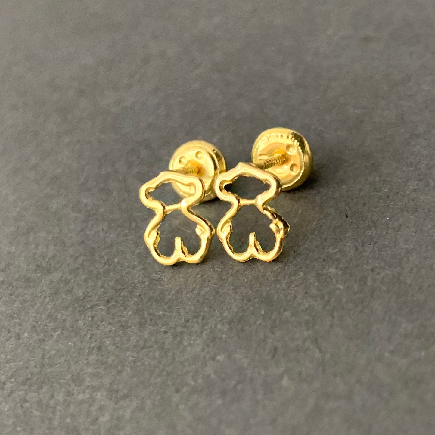 Topos Silueta Oso Ts 0.69Gr / 7.6Mm Oro Amarillo L720 18K
