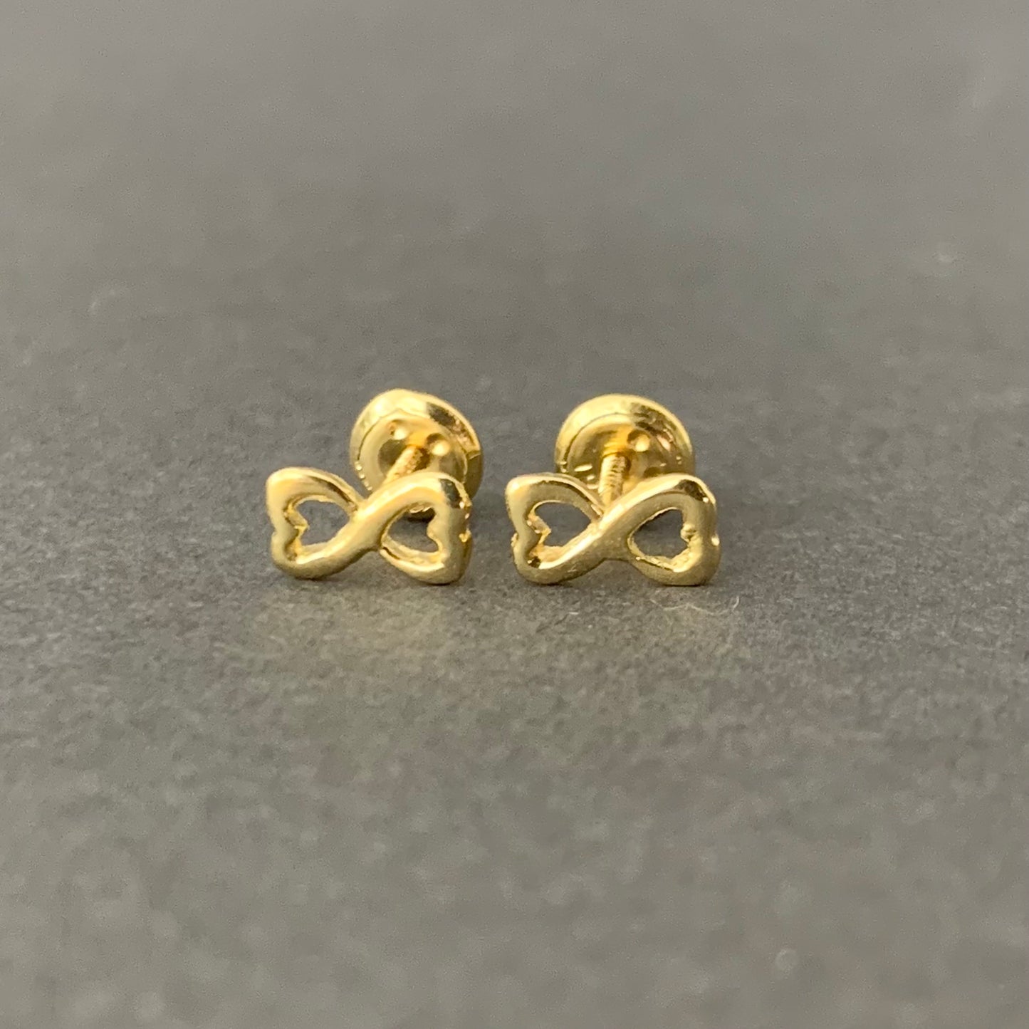 Topos Infinito Corazon 0.88Gr / 7.6Mm Oro Amarillo L720 18K