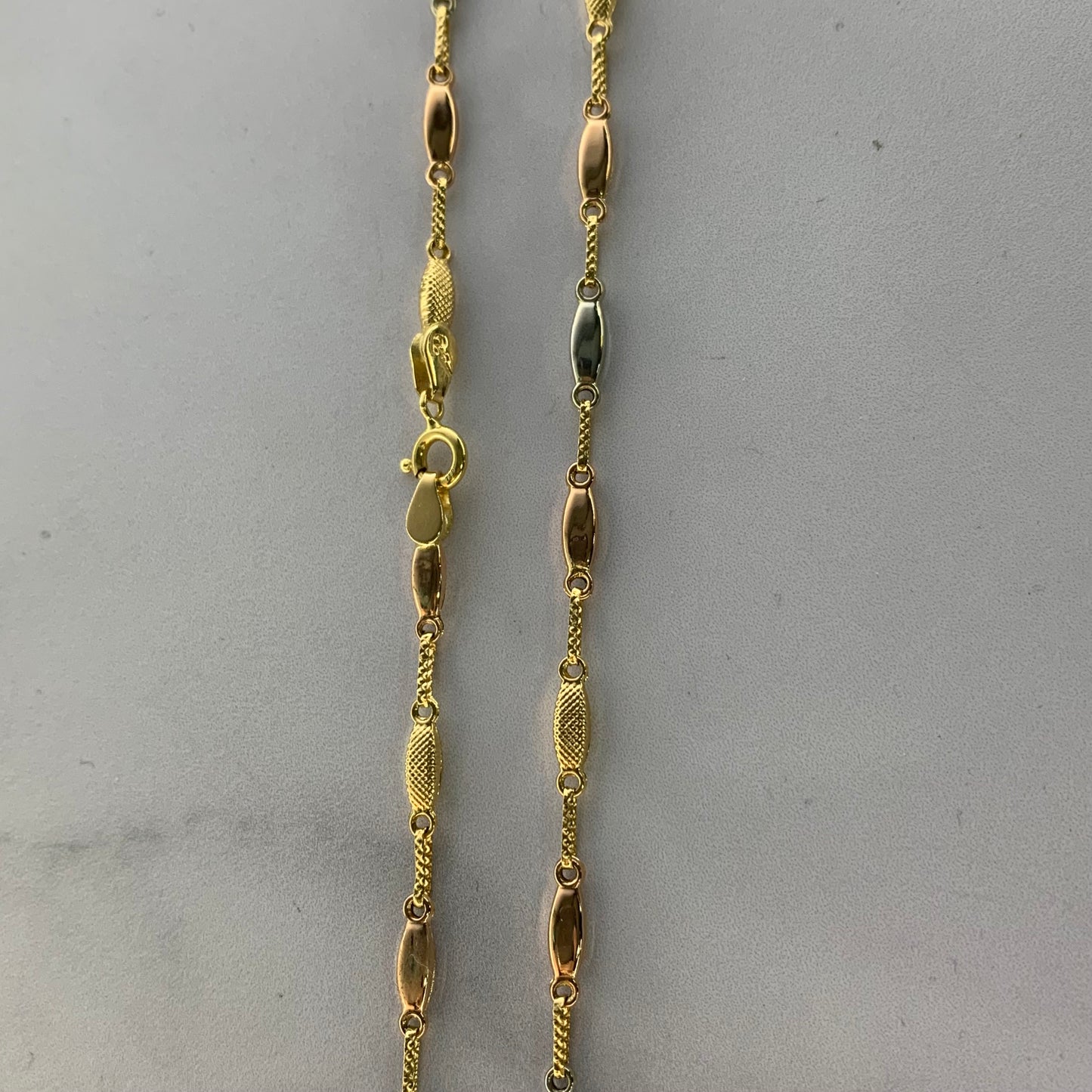 Cadena Rustica 6.78Gr / 50Cm / 3.3Mm Tres Oros L720 18K