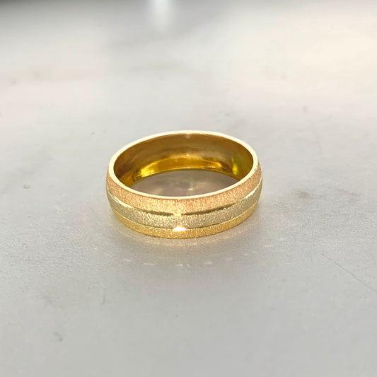 Argolla 3.1Gr / T6 1/2 / 5.4Mm Tres Oros L720 18K