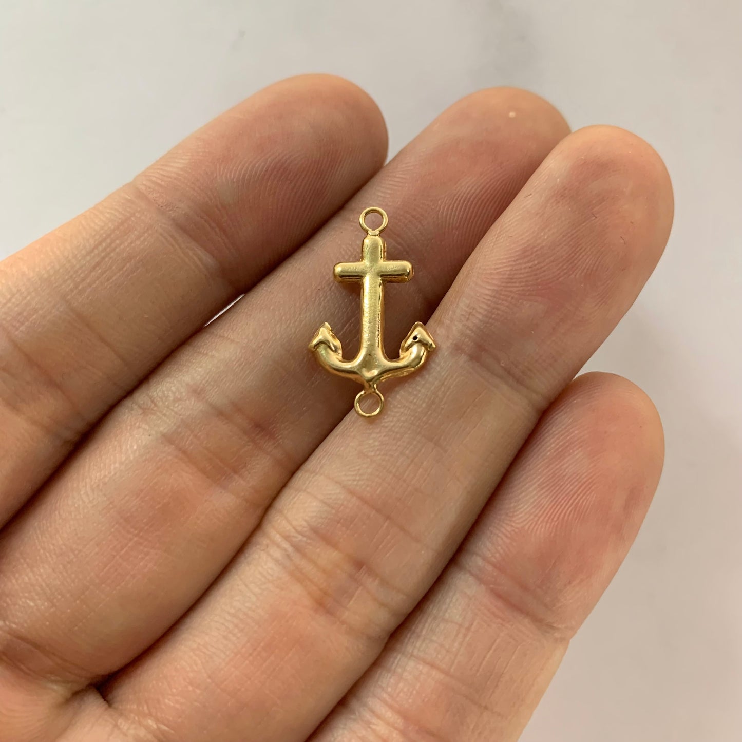 Herraje Ancla 0.53Gr / 20.1Mm Oro Amarillo L720 18K