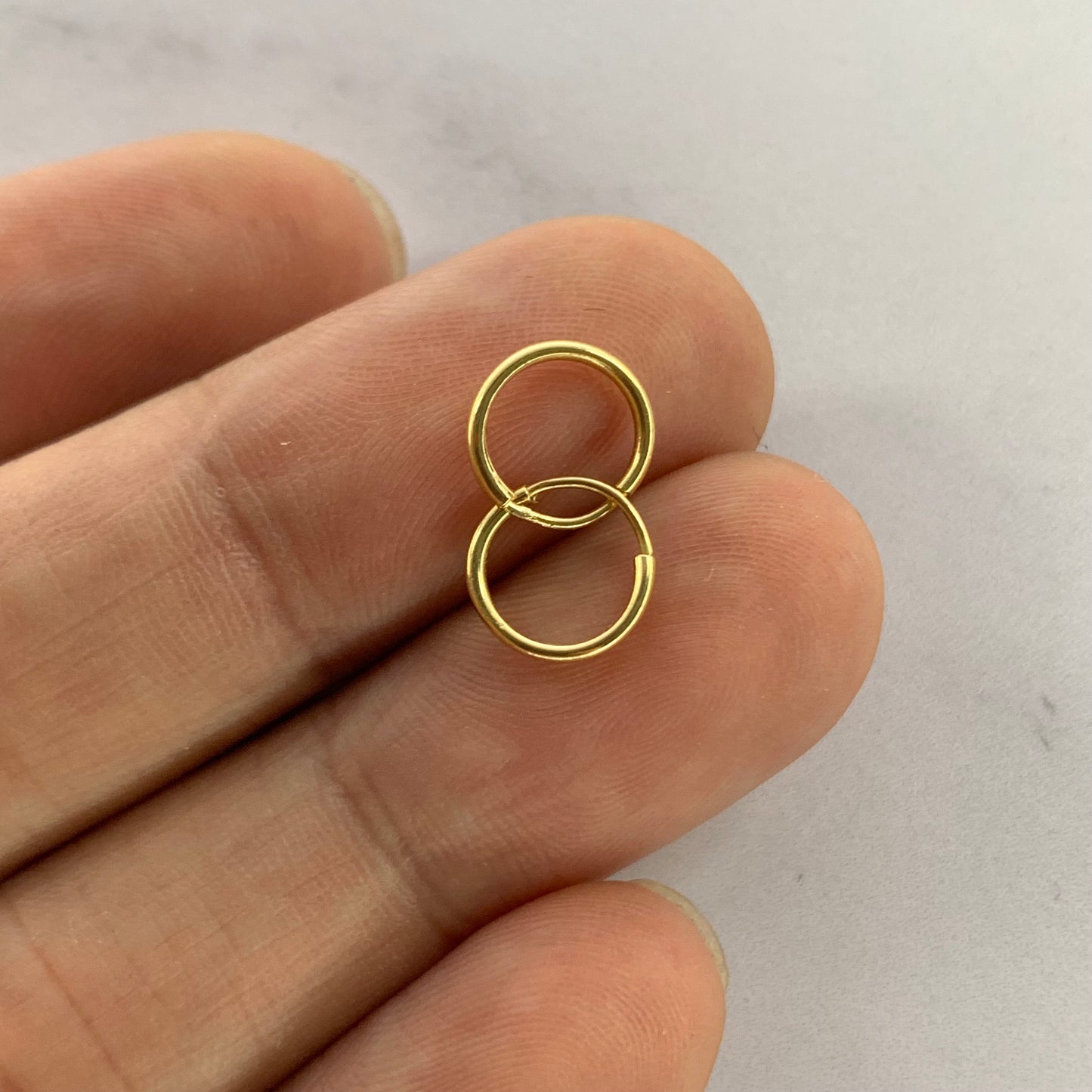 Candongas Imperdibles 0.34Gr / 8.7Mm Oro Amarillo L720 18K