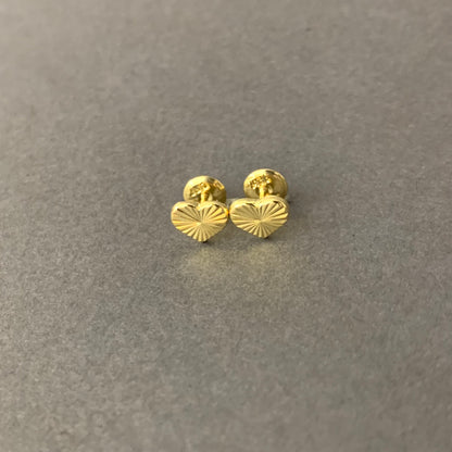 Topos Corazon Diamantado 0.64gr / 5.2mm Oro Amarillo L720 18K