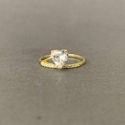 Anillo Corazon Circones 1.56gr / T6 / 1.23mm Oro Amarillo L720 18K