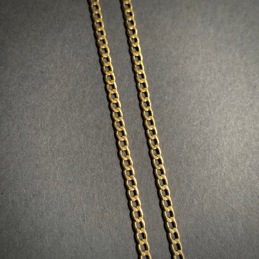 Cadena Cubana 2.28gr / 45cm / 2.4mm Oro Amarillo L750 +0 18K