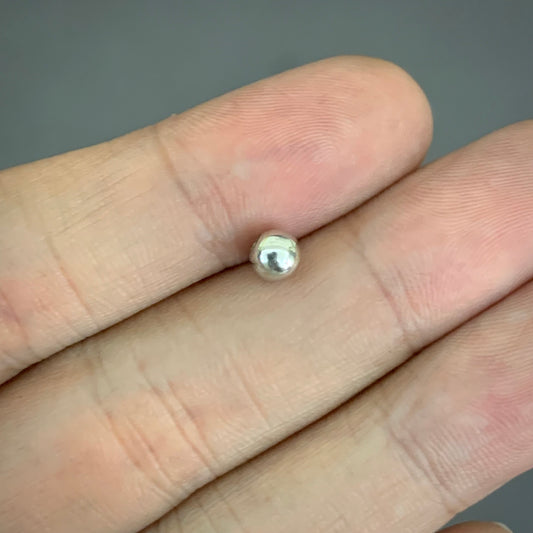 Bola 5mm Lisa 0.15gr / Oro Blanco L720 18K