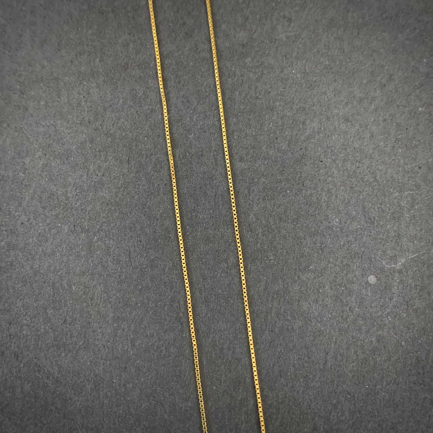 Cadena Veneciana 0.98gr / 46cm / Oro Amarillo L750 +3 18K