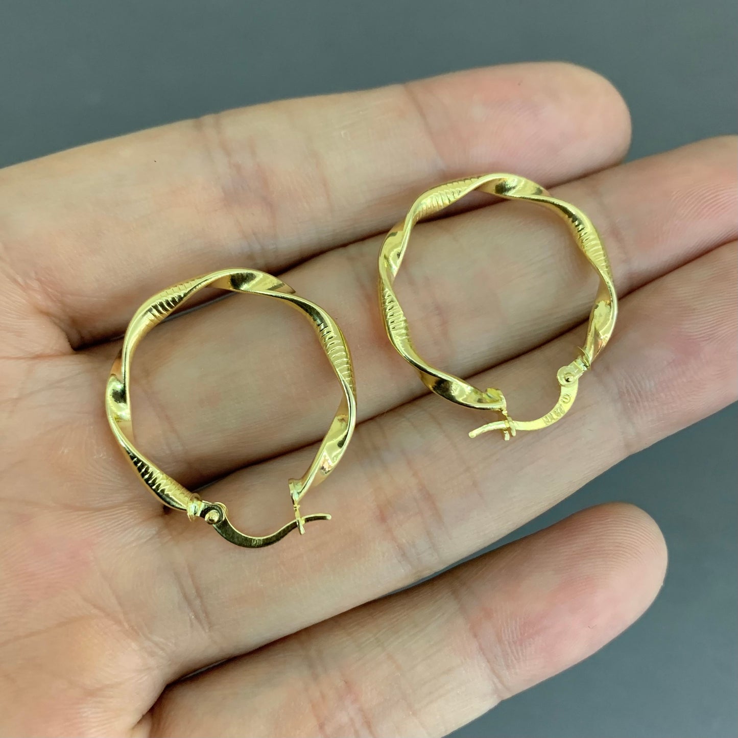 Candongas Entorchadas 1.86gr / 28.36mm Oro Amarillo L720 18K
