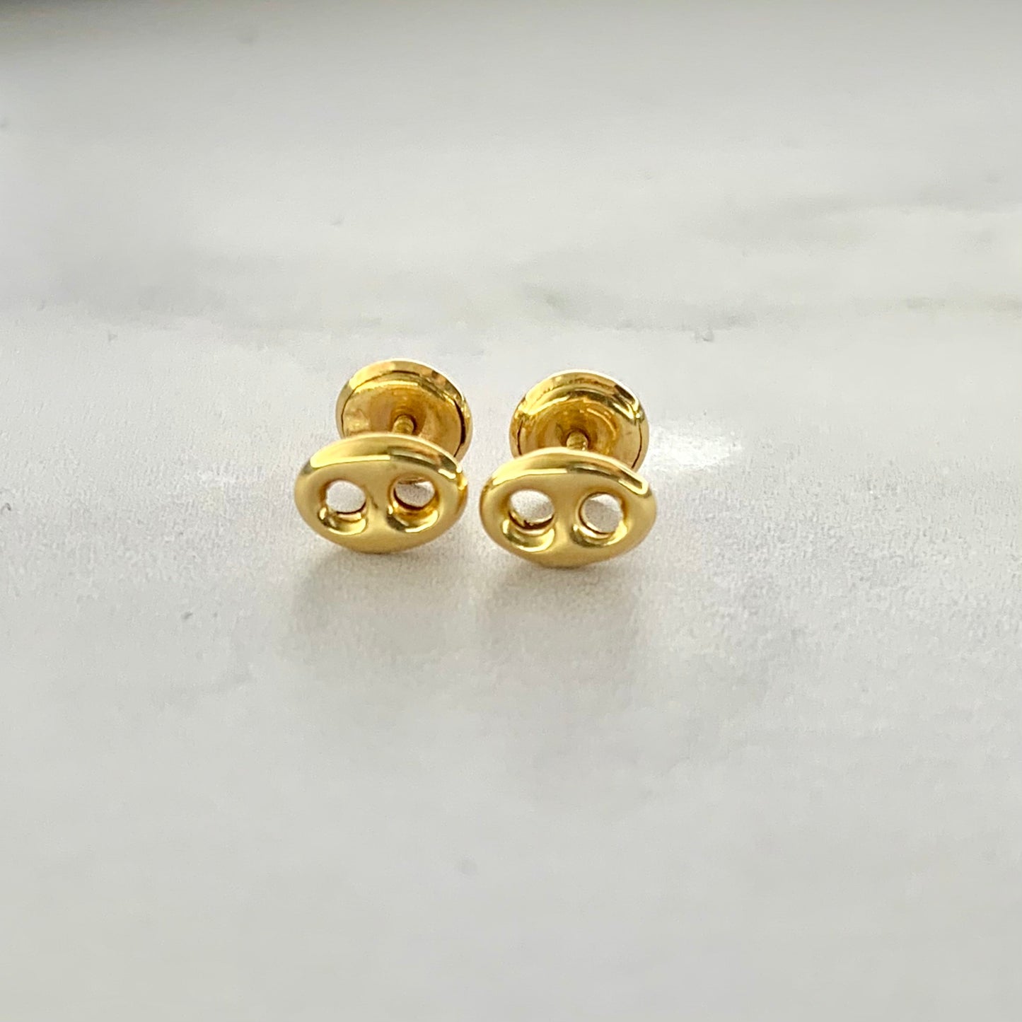 Topos Gc Liso 0.56Gr / 6Mm Oro Amarillo L720 18K