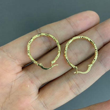 Candongas Entorchada Diamantada 1.5gr / 25mm Oro Amarillo L720 18K