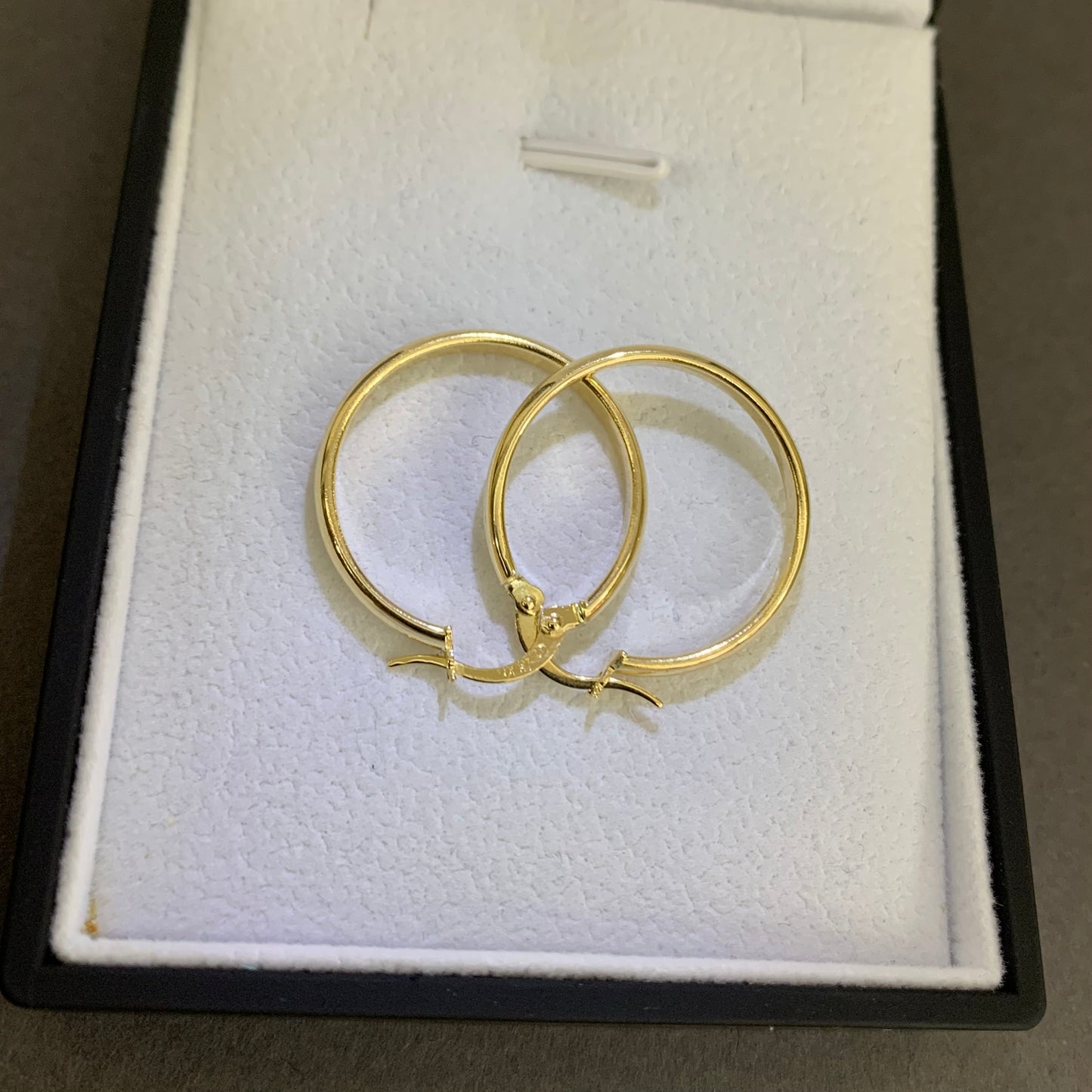 Candongas Lisas 1.6gr / 25mm Oro Amarillo L720 18K
