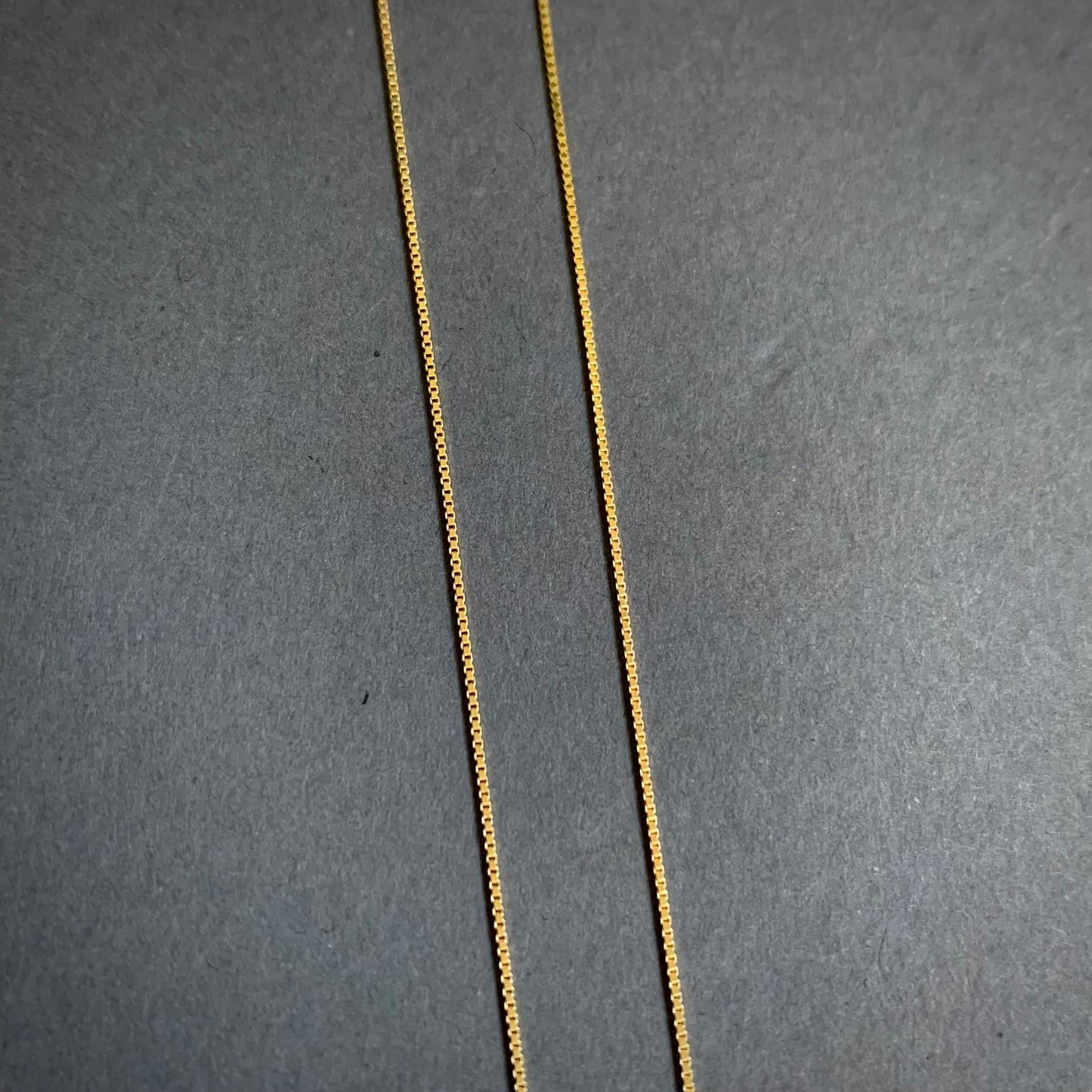 Cadena Veneciana 1.01gr / 45cm / 0.54mm Oro Amarillo L750 +3 18K