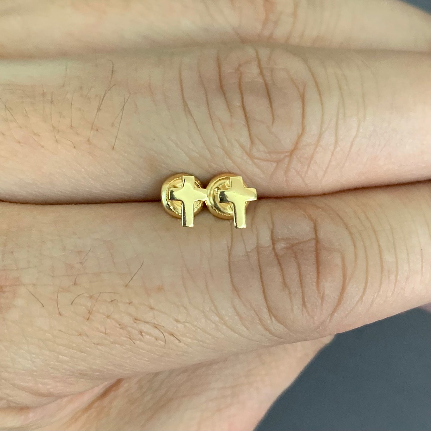 Topos Cruz Lisa 0.58Gr / 5.8Mm Oro Amarillo L720 18K