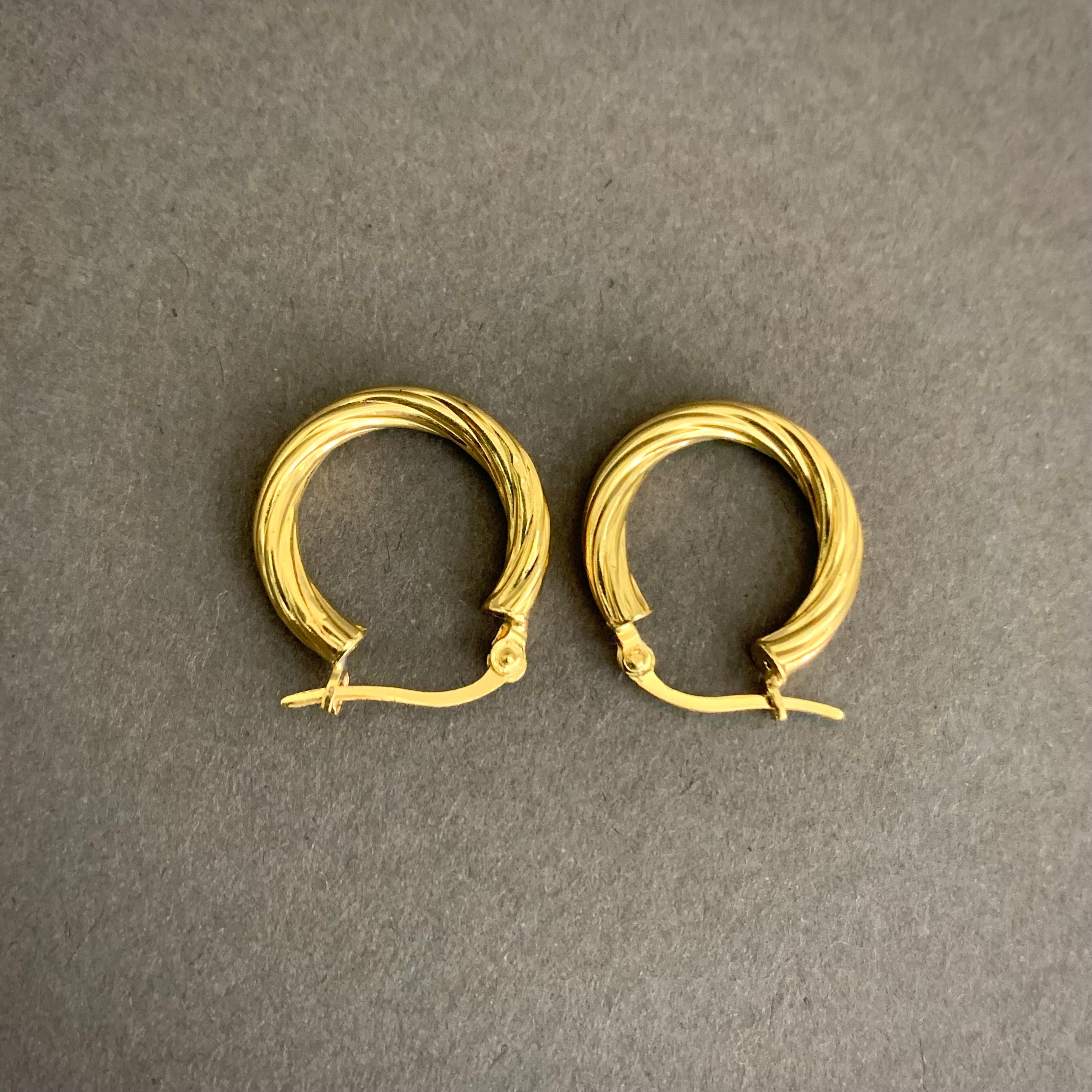 Candongas Entorchada 1.72gr / 1.9cm / Oro Amarillo L720 18K