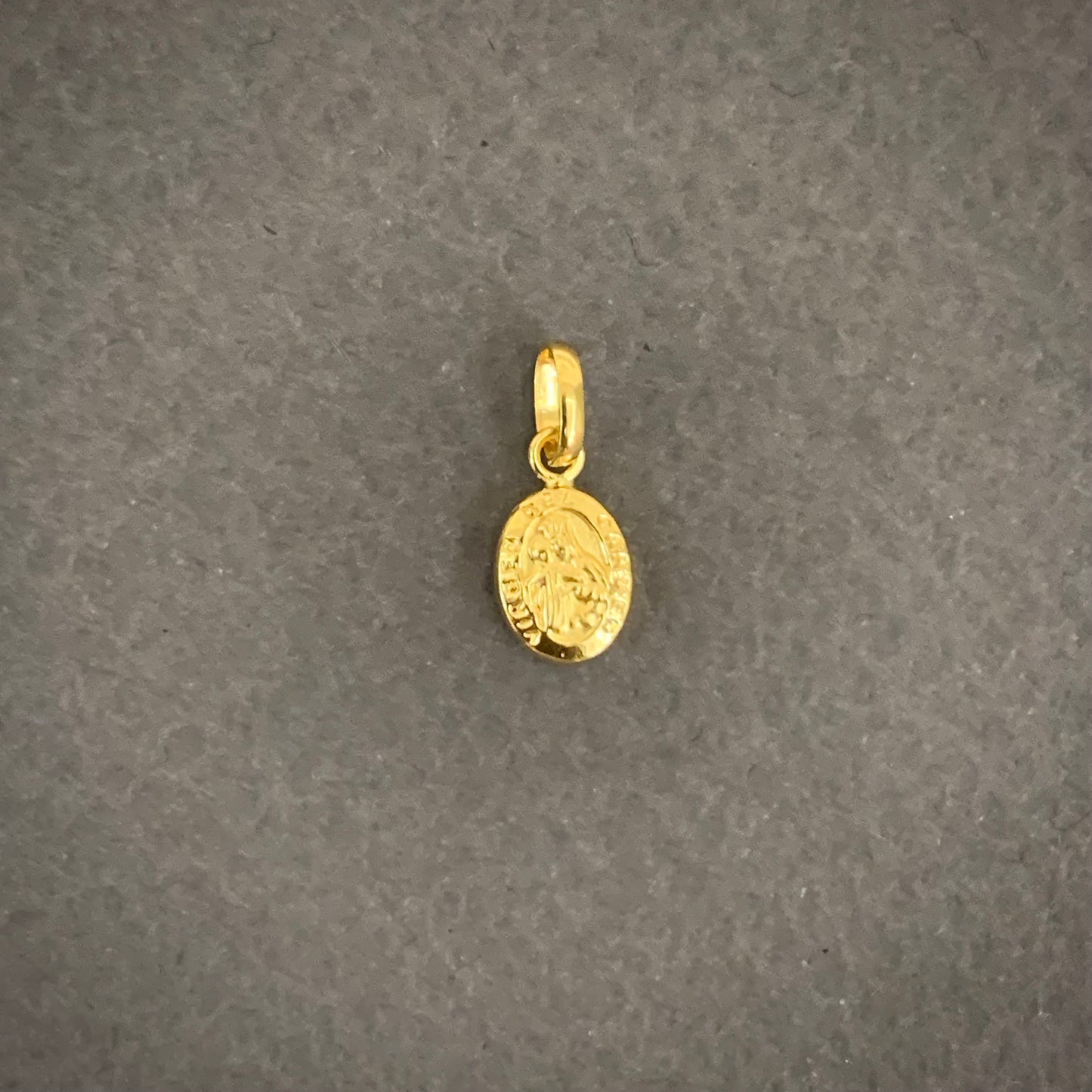 Dije Virgen Del Carmen 0.33gr / 1.5cm / Oro Amarillo L720 18K