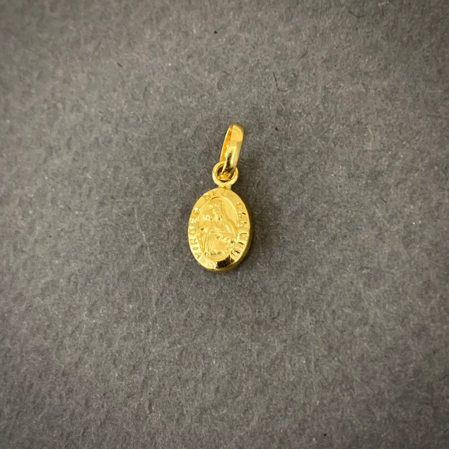 Dije Virgen Del Carmen 0.33gr / 1.5cm / Oro Amarillo L720 18K