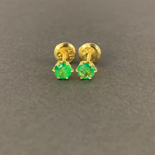 Topos Esmeralda 48Pts 0.69Gr / 4Mm Oro Amarillo L720 18K