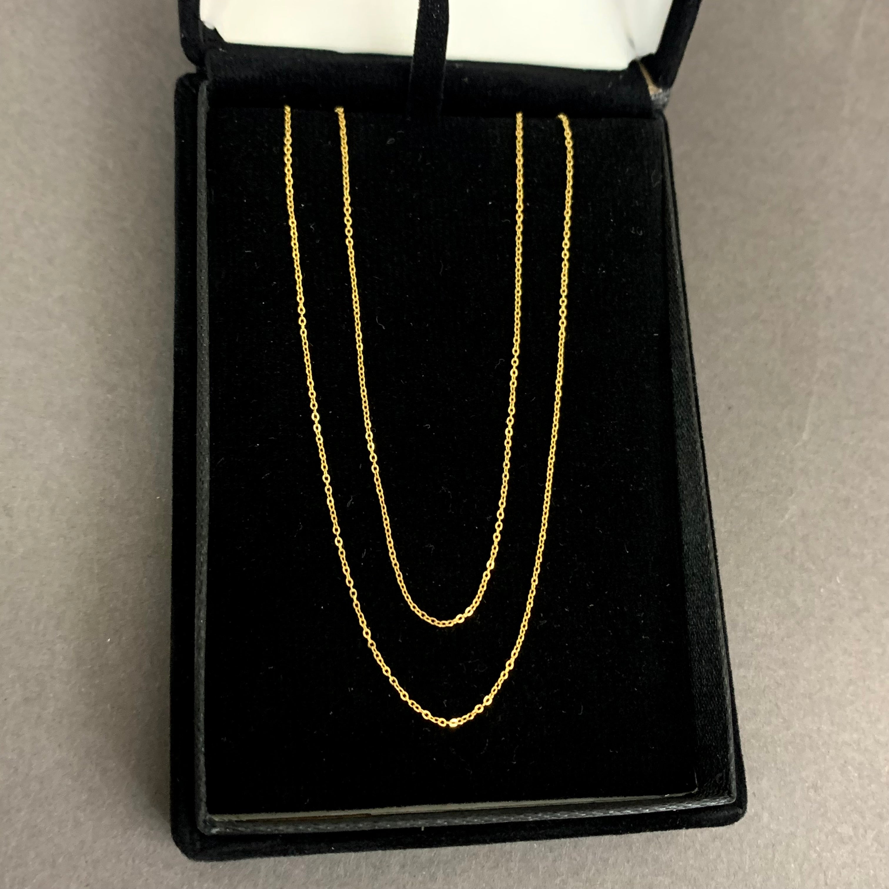 Cadena Aro Seguido 0.85gr / 50cm / 0.8mm Oro Amarillo L750 +2 18K