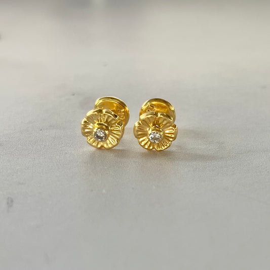 Topos Flor Circon 0.6Gr / 6.2Mm Oro Amarillo L720 18K