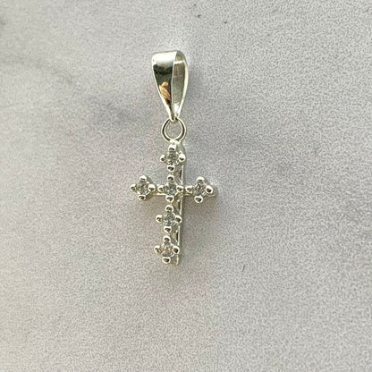 Dije Cruz Circones 0.78Gr / 20Mm Oro Blanco L720 18K